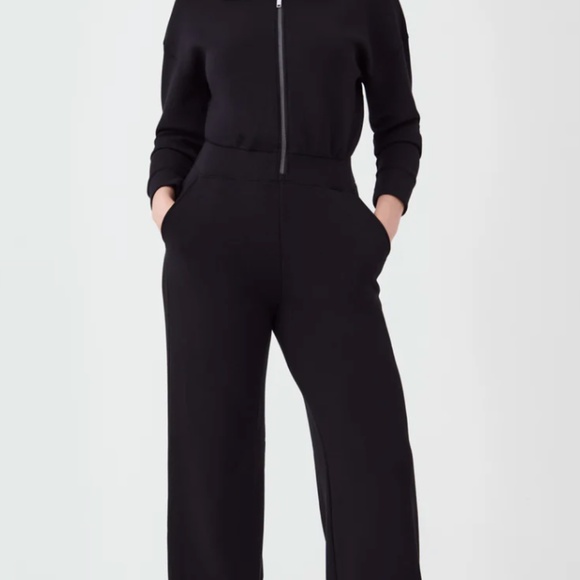 Spanx Air Essentials black long-sleeve jumpsuit size L - Picture 3 of 4